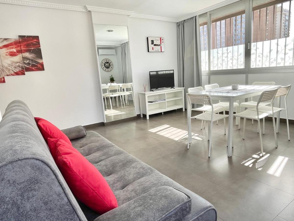Lovely Holidays Benidorm Extérieur photo