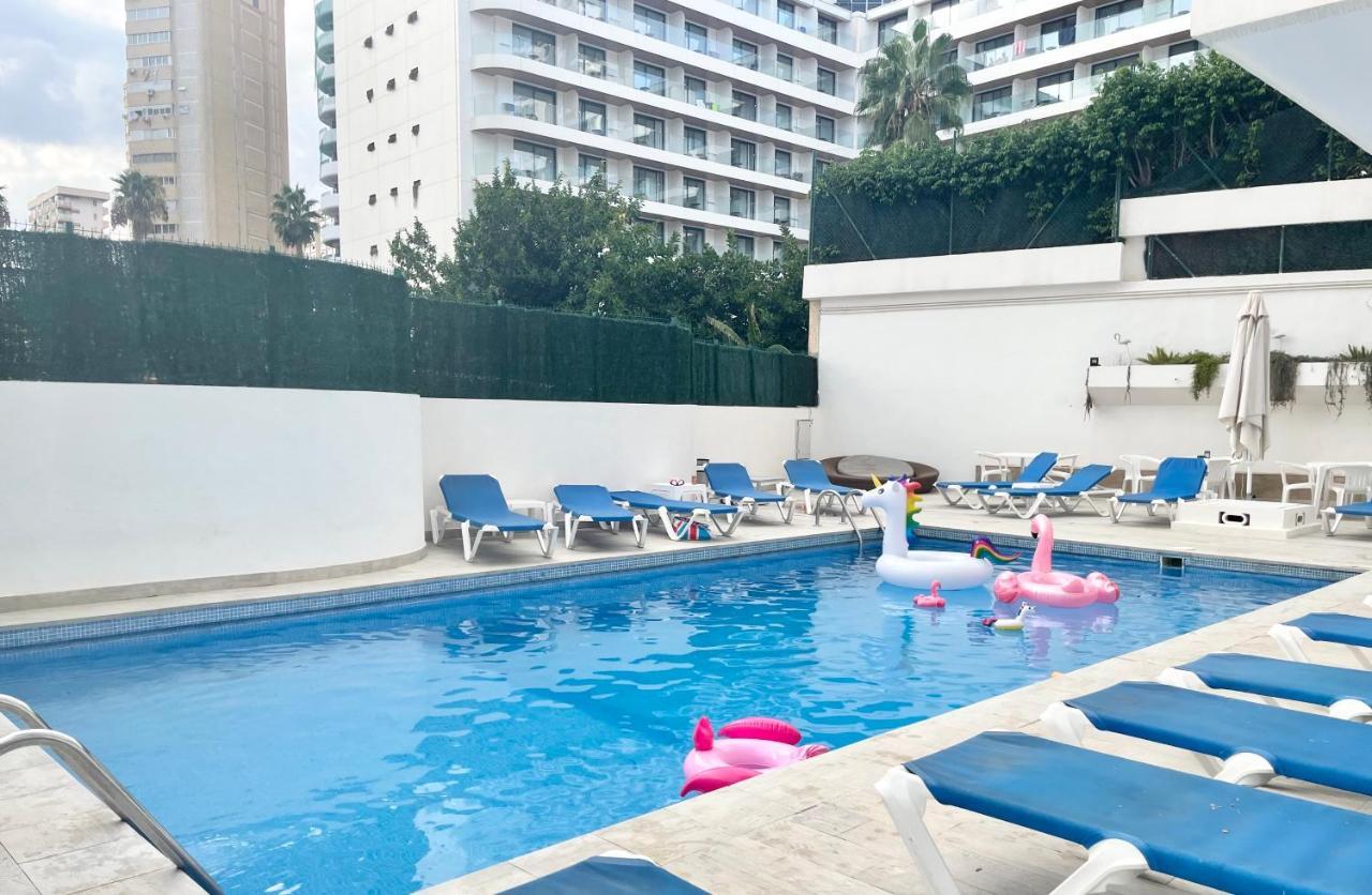 Lovely Holidays Benidorm Extérieur photo